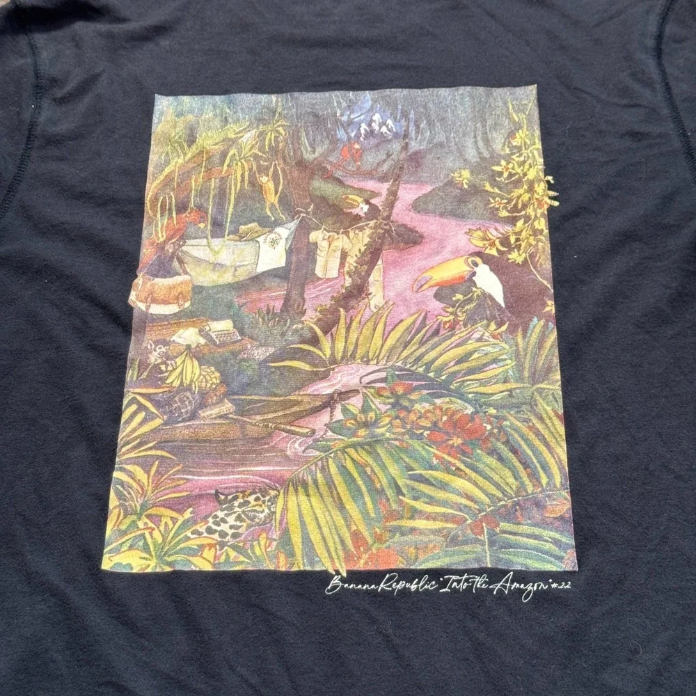 Banana Republic T-Shirt Mens Medium Black Cotton Into The Amazon Heritage Tee